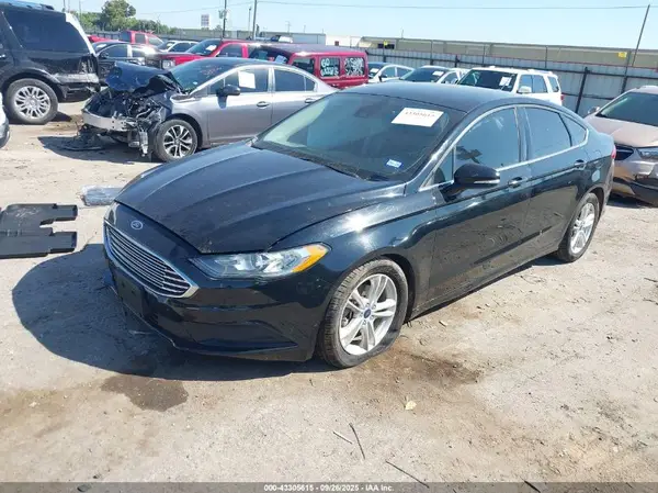 3FA6P0HD3JR227090 2018 FORD FUSION - Image 2
