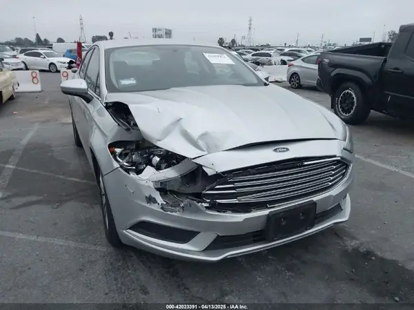 3FA6P0HD3JR233259 2018 FORD FUSION - Image 1