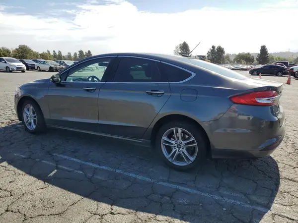 3FA6P0HD3JR240213 2018 FORD FUSION - Image 2