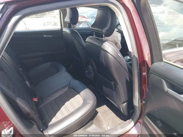 3FA6P0HD3JR256573 2018 FORD FUSION - Image 8
