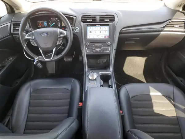 3FA6P0HD3JR256850 2018 FORD FUSION - Image 8