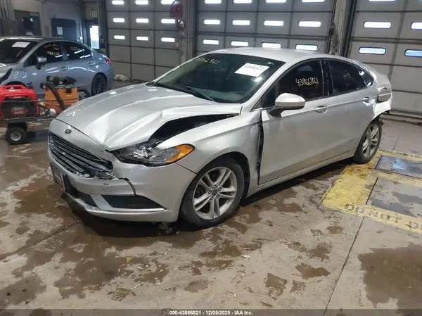 3FA6P0HD3JR257545 2018 FORD FUSION - Image 2