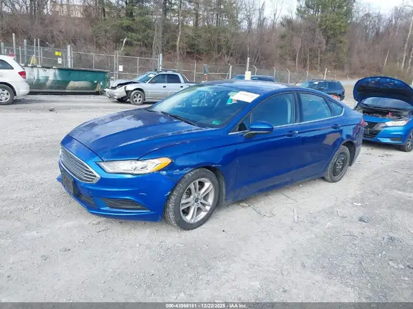 3FA6P0HD3JR261904 2018 FORD FUSION - Image 2