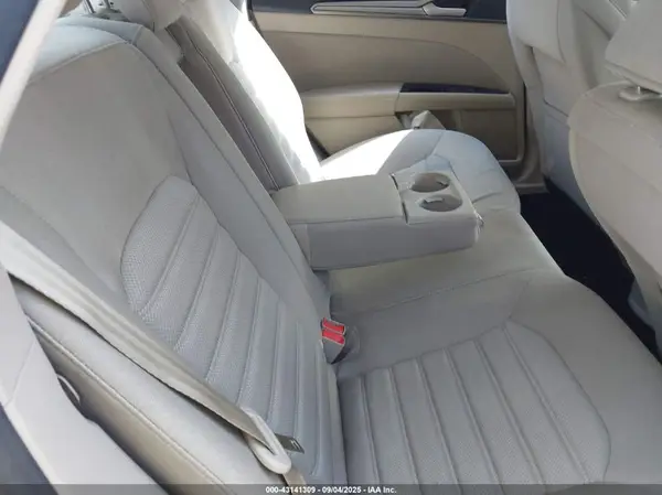 3FA6P0HD3JR265662 2018 FORD FUSION - Image 8