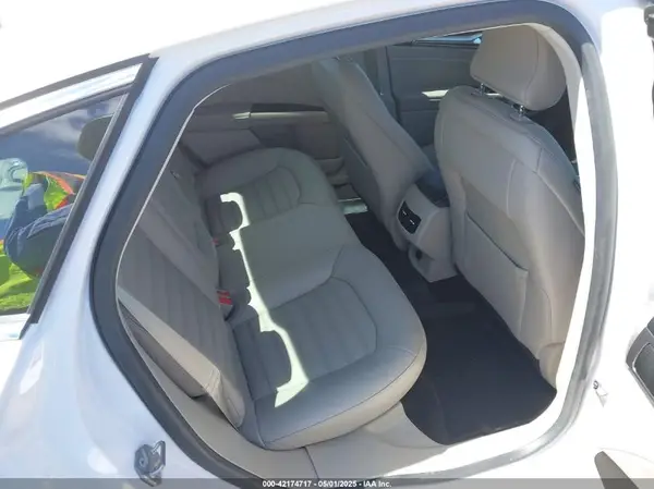 3FA6P0HD3JR281411 2018 FORD FUSION - Image 8