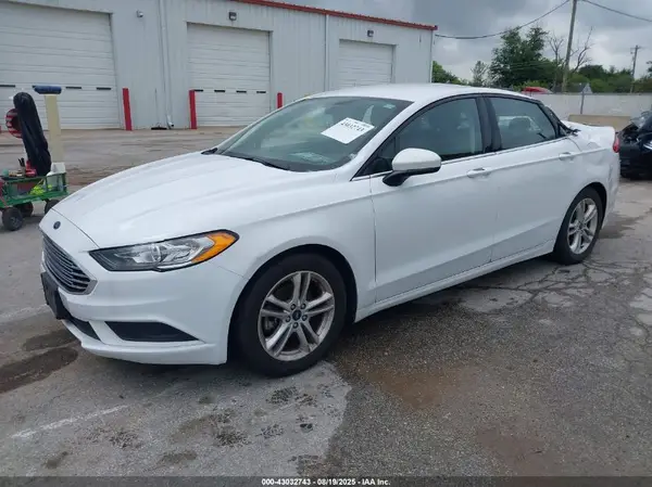 3FA6P0HD3JR284521 2018 FORD FUSION - Image 2