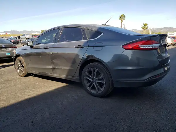 3FA6P0HD3JR285412 2018 FORD FUSION - Image 2