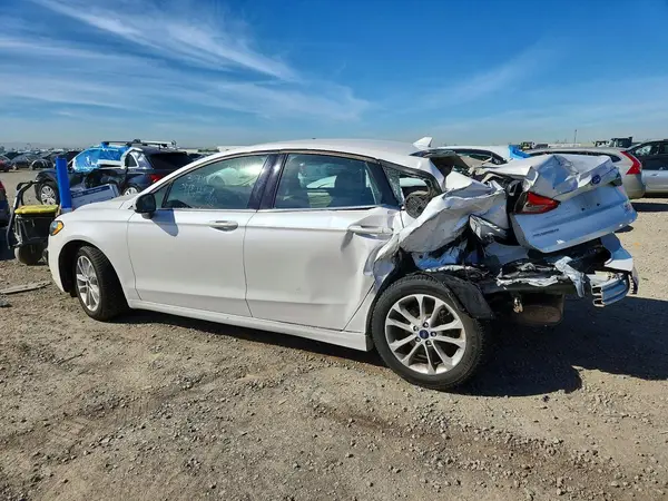 3FA6P0HD3KR131395 2019 FORD FUSION - Image 2