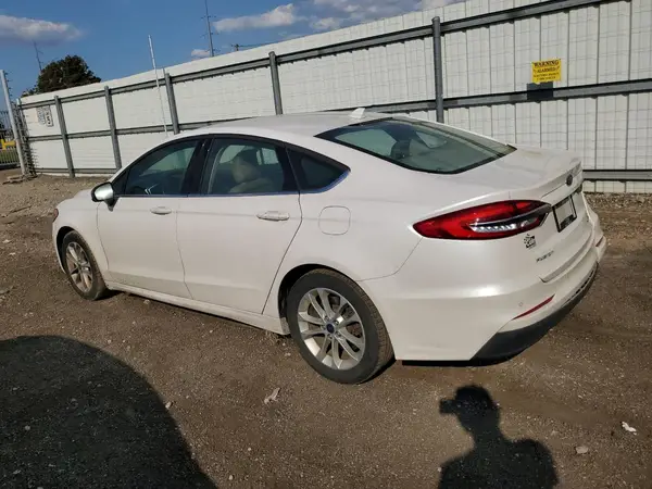 3FA6P0HD3KR131963 2019 FORD FUSION - Image 2