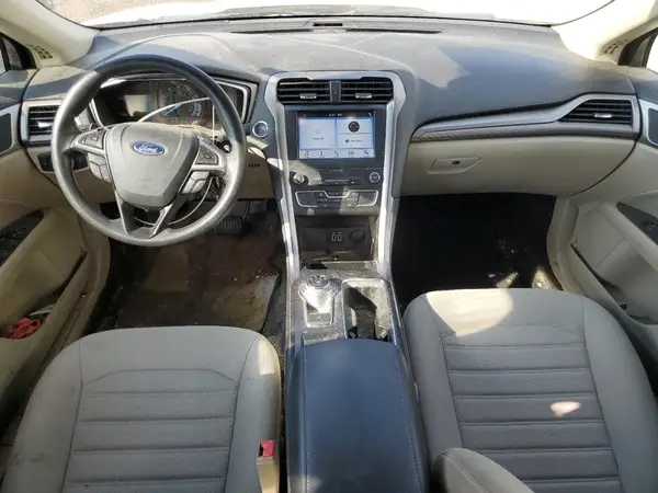 3FA6P0HD3KR131963 2019 FORD FUSION - Image 8