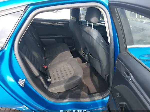 3FA6P0HD3KR133213 2019 FORD FUSION - Image 8