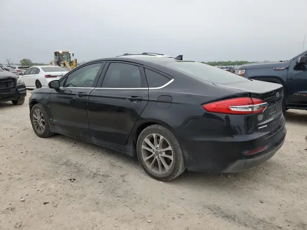 3FA6P0HD3KR151999 2019 FORD FUSION - Image 2