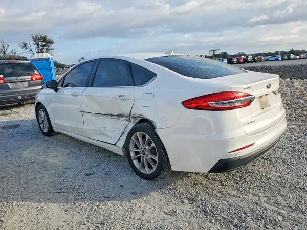 3FA6P0HD3KR161626 2019 FORD FUSION - Image 2