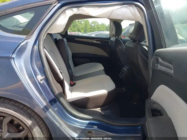 3FA6P0HD3KR166129 2019 FORD FUSION - Image 8