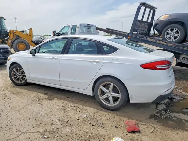 3FA6P0HD3KR169015 2019 FORD FUSION - Image 2