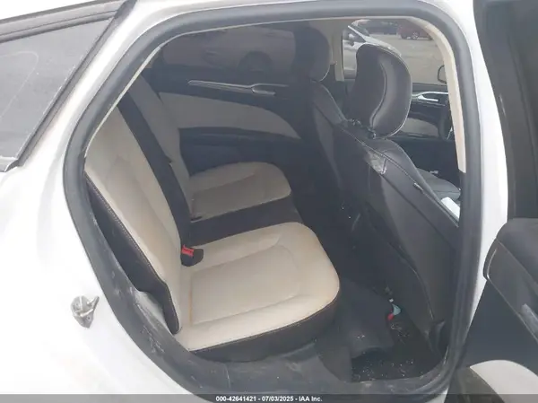 3FA6P0HD3KR170522 2019 FORD FUSION - Image 8