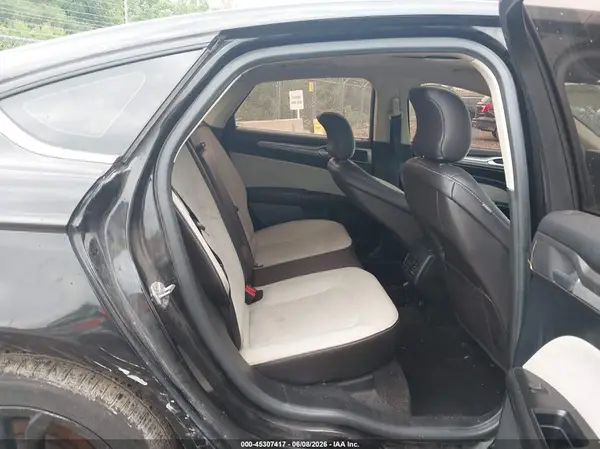 3FA6P0HD3KR173453 2019 FORD FUSION - Image 8