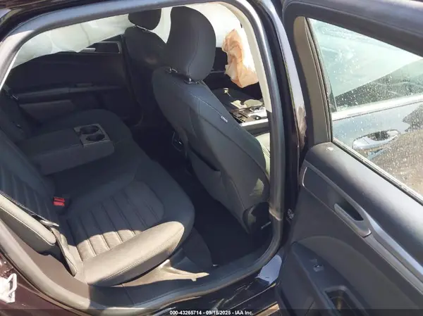 3FA6P0HD3KR173596 2019 FORD FUSION - Image 8