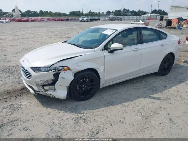 3FA6P0HD3KR193203 2019 FORD FUSION - Image 2