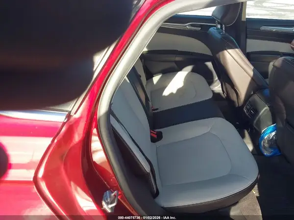 3FA6P0HD3KR195470 2019 FORD FUSION - Image 8