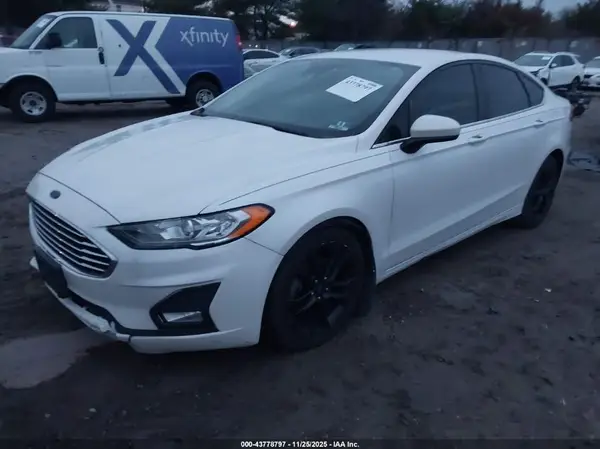 3FA6P0HD3KR196358 2019 FORD FUSION - Image 2