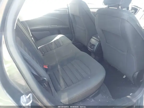 3FA6P0HD3KR197963 2019 FORD FUSION - Image 8