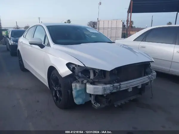 3FA6P0HD3KR202465 2019 FORD FUSION - Image 1