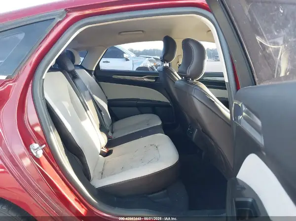 3FA6P0HD3KR213515 2019 FORD FUSION - Image 8