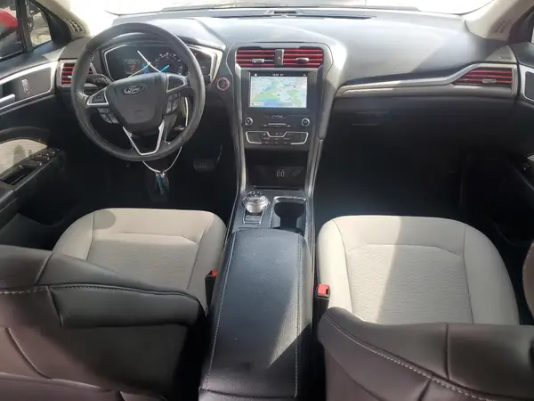 3FA6P0HD3KR215961 2019 FORD FUSION - Image 8