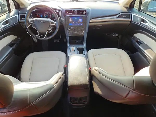 3FA6P0HD3KR232002 2019 FORD FUSION - Image 8