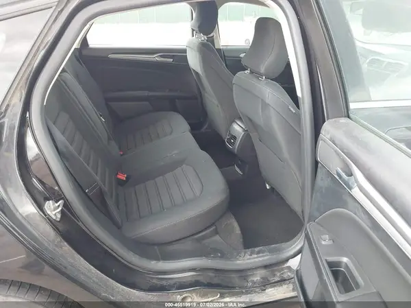 3FA6P0HD3KR235160 2019 FORD FUSION - Image 8
