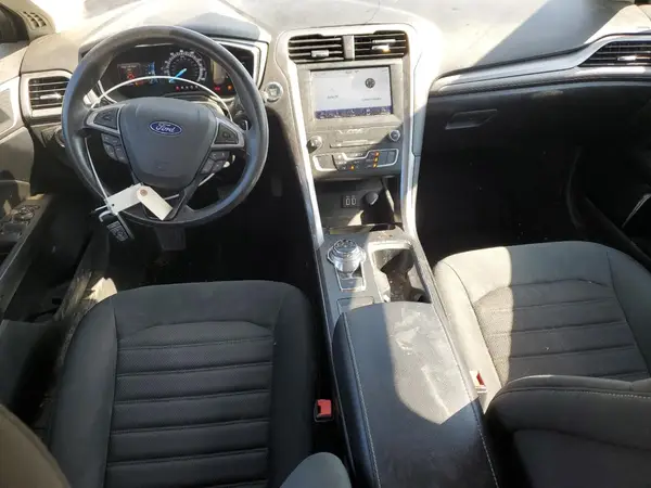 3FA6P0HD3KR238933 2019 FORD FUSION - Image 8