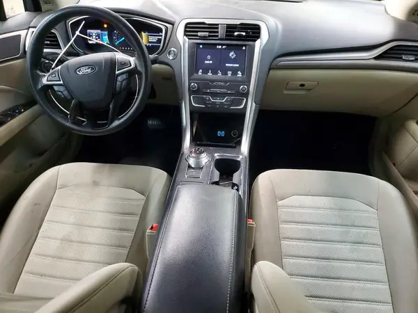 3FA6P0HD3KR239743 2019 FORD FUSION - Image 8