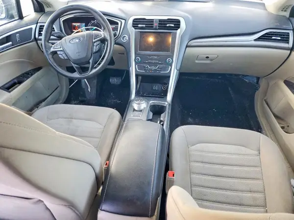 3FA6P0HD3KR249639 2019 FORD FUSION - Image 8