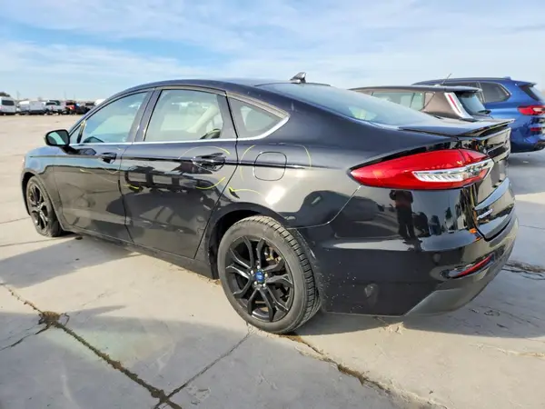 3FA6P0HD3KR249804 2019 FORD FUSION - Image 2