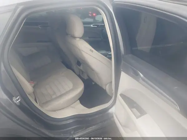 3FA6P0HD3KR258325 2019 FORD FUSION - Image 8