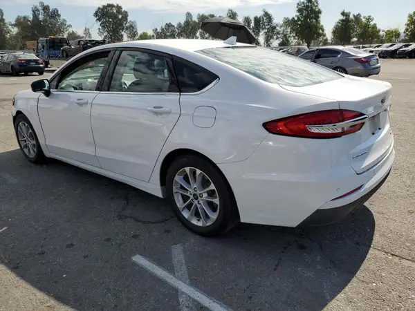3FA6P0HD3KR271494 2019 FORD FUSION - Image 2
