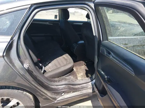 3FA6P0HD3KR281281 2019 FORD FUSION - Image 8