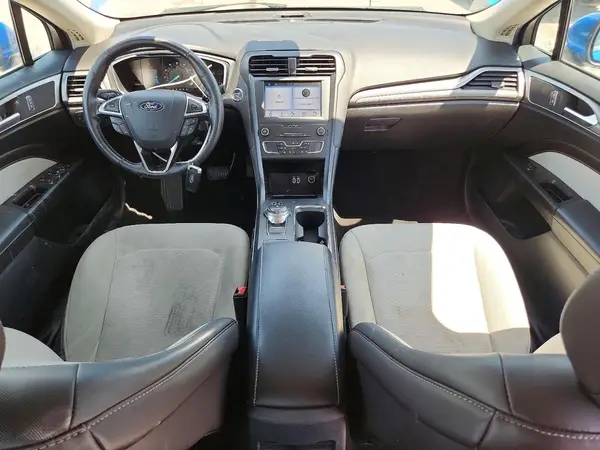 3FA6P0HD3KR285718 2019 FORD FUSION - Image 8