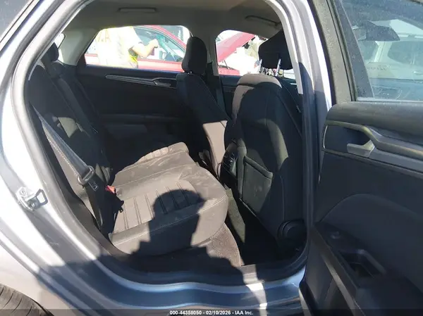 3FA6P0HD3LR103324 2020 FORD FUSION - Image 8