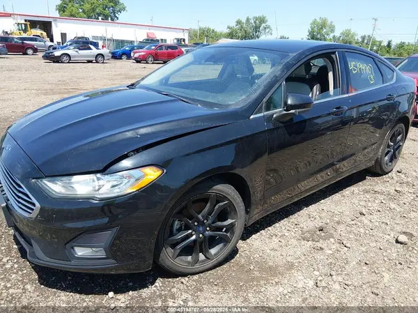 3FA6P0HD3LR107213 2020 FORD FUSION - Image 2
