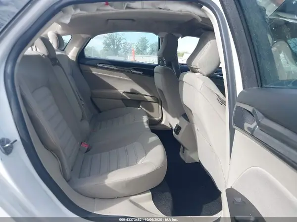 3FA6P0HD3LR107549 2020 FORD FUSION - Image 8