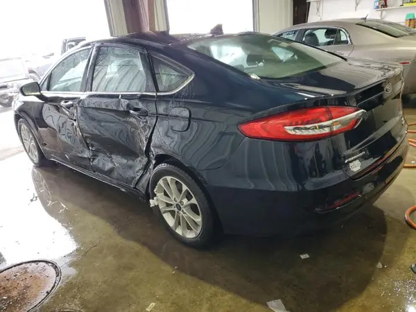 3FA6P0HD3LR107745 2020 FORD FUSION - Image 2