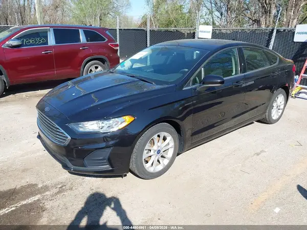 3FA6P0HD3LR109351 2020 FORD FUSION - Image 2