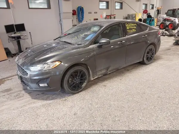 3FA6P0HD3LR120852 2020 FORD FUSION - Image 2