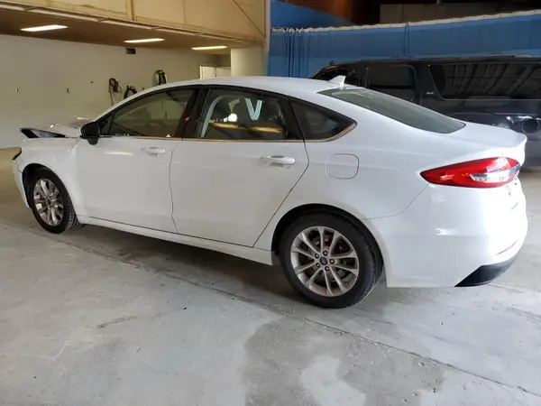 3FA6P0HD3LR122908 2020 FORD FUSION - Image 2