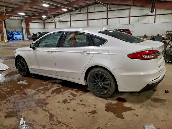 3FA6P0HD3LR124657 2020 FORD FUSION - Image 2