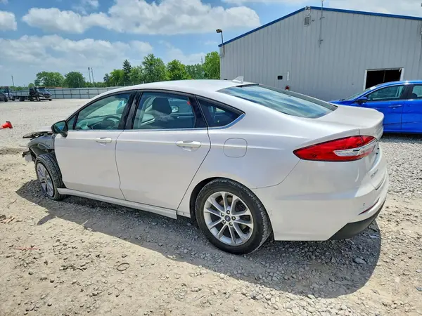 3FA6P0HD3LR125131 2020 FORD FUSION - Image 2