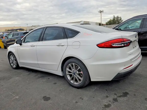 3FA6P0HD3LR127347 2020 FORD FUSION - Image 2