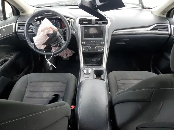 3FA6P0HD3LR143242 2020 FORD FUSION - Image 8